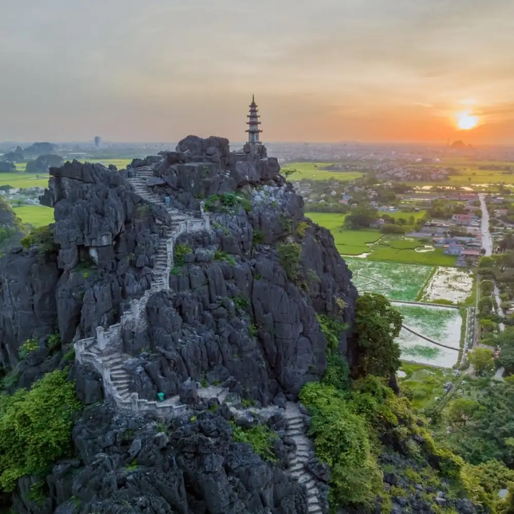 Ha Noi – Ha Long – Hue – Hoi An – Da Nang 7 Days 6 Nights