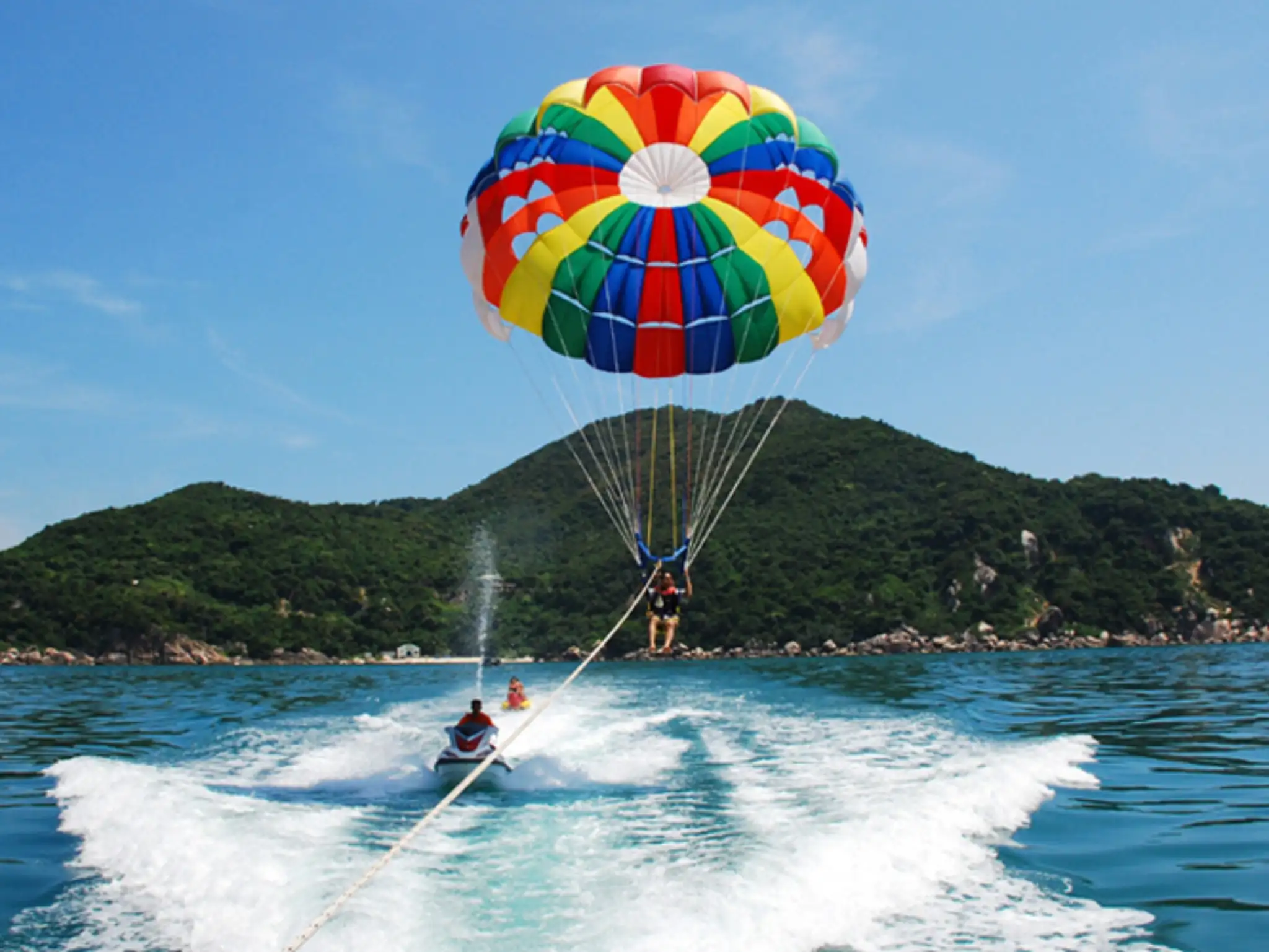 Ha Noi – Hue – Hoi An – Da Lat – Nha Trang – Ho Chi Minh 14 Days 13 Nights