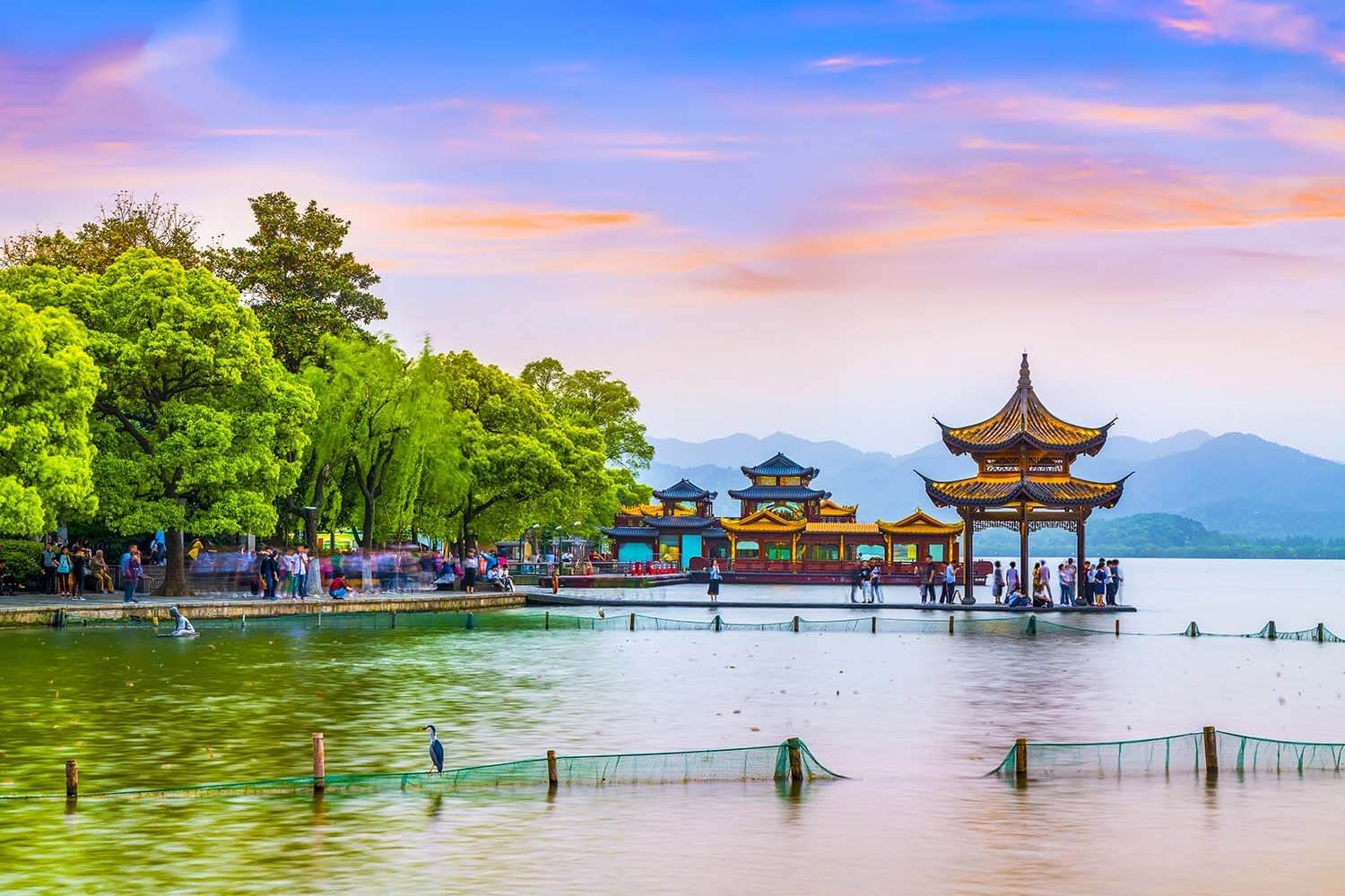 Một Hành Trình – 4 Điểm Đến