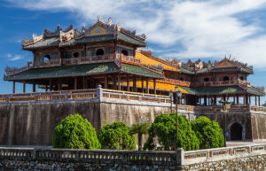 Chợ Đông Ba – Bức Tranh Đời Thường Giữa Huế Mộng Mơ