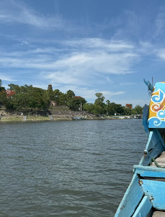TOUR MỘT NGÀY SỐNG LÀNH – ĐI ĐỂ TRỞ VỀ